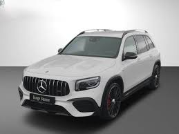 Mercedes GLB location